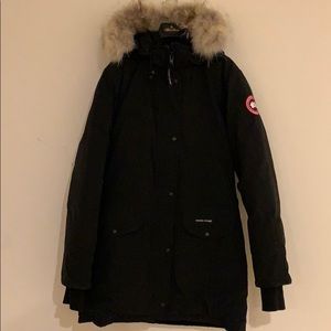 Canada Goose Trillium Parka w/ Coyote Fur Trim